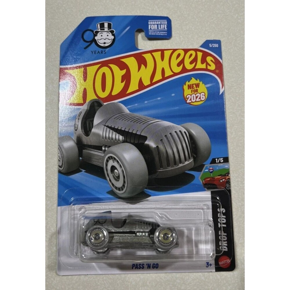 NEW 2026 Hot Wheels Pass ‘N Go Monopoly 90 Years #1/5 DROP TOPS MINT/MINT CARD